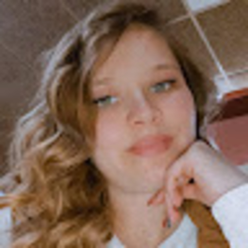 Meet your Posher, Candice